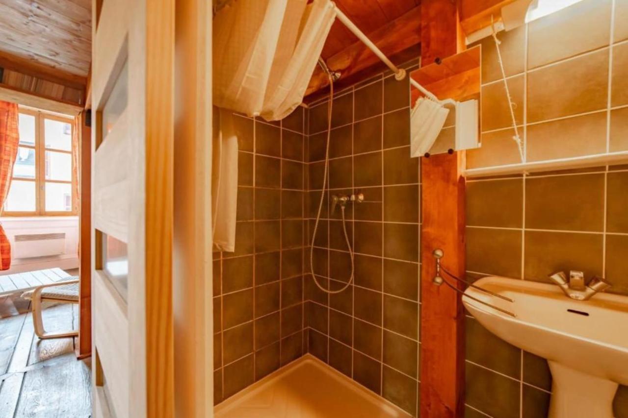 Apartamento Apartamento clasificado 2 estrellas en el corazón del centro histórico de A Annecy Exterior foto